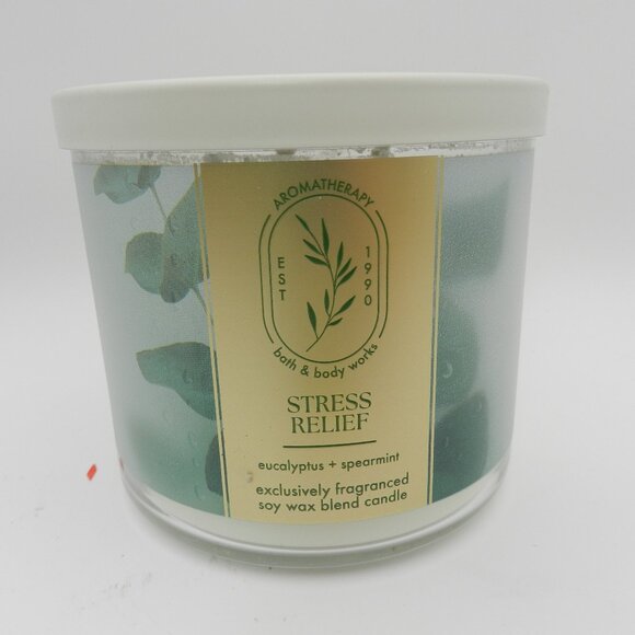 Bath & Body Works Aromatherapy Eucalyptus Spearmint 3-Wick Candle 14.5 oz - Picture 2 of 4